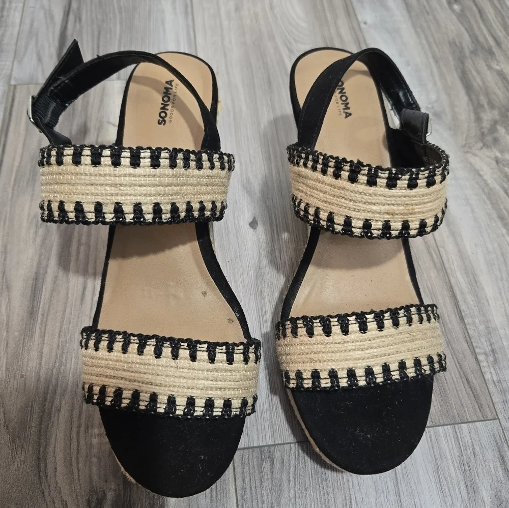 Sonoma Black and Tan Wedges Sz 9.5